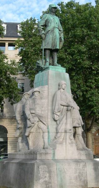 Jean Boucher : Monument à Marie-Emile Fayole, Maréchal de France