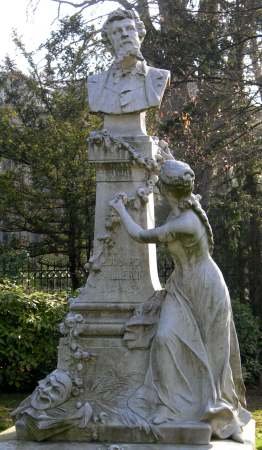 Lopold Bernstam : Monument d'Edouard Pailleron