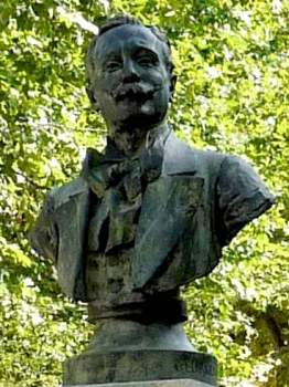 Georges Bareau : Monument à José Frappa