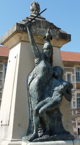 Jean-Paul Ravit : Monument aux enfants de la Drôme morts pour la patrie